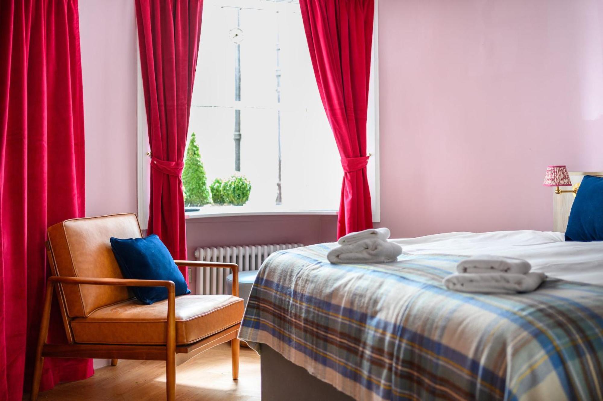 Queen Charlotte Guesthouse Édimbourg Extérieur photo