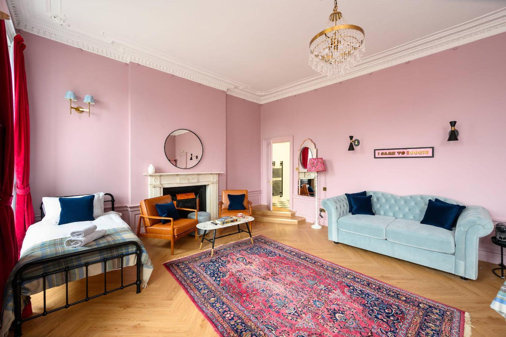 Queen Charlotte Guesthouse Édimbourg Extérieur photo